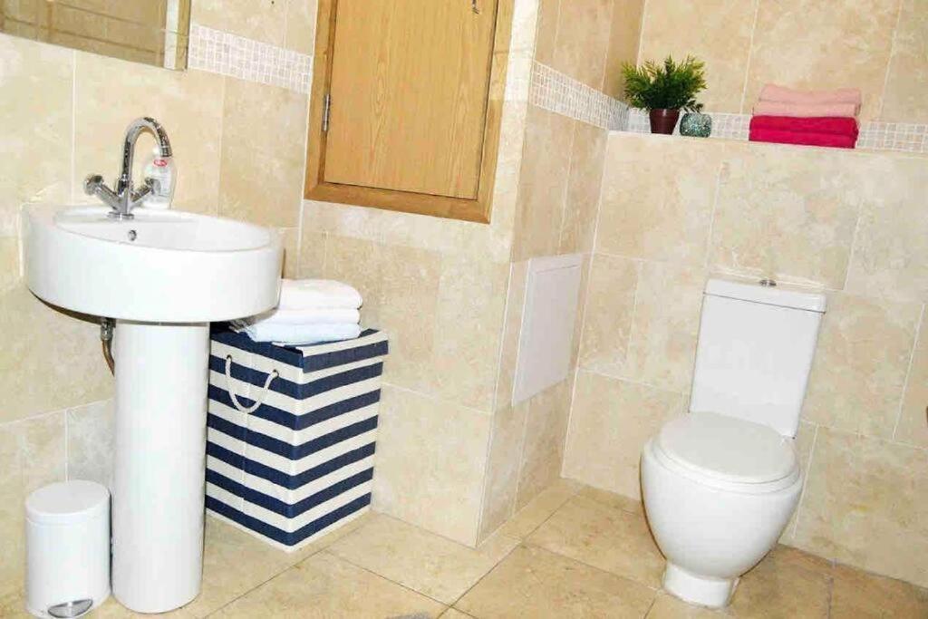 2 Bedrooms, 2 Bathrooms Stunning Penthouse City View Bradford  Exterior foto